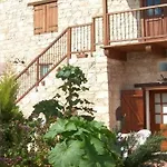 Appartement Sappho Manor House Dhrousha